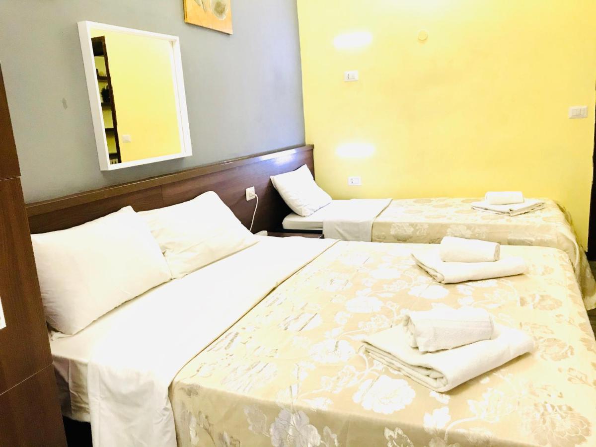 Holiday Rome Termini Hotel Exterior photo