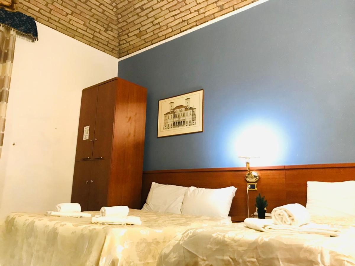 Holiday Rome Termini Hotel Exterior photo